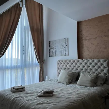 Katija Preko Puta Crni Vrh Daire Divčibare